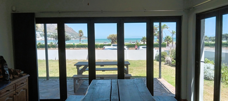 To Let 5 Bedroom Property for Rent in Gordons Bay Village Western Cape